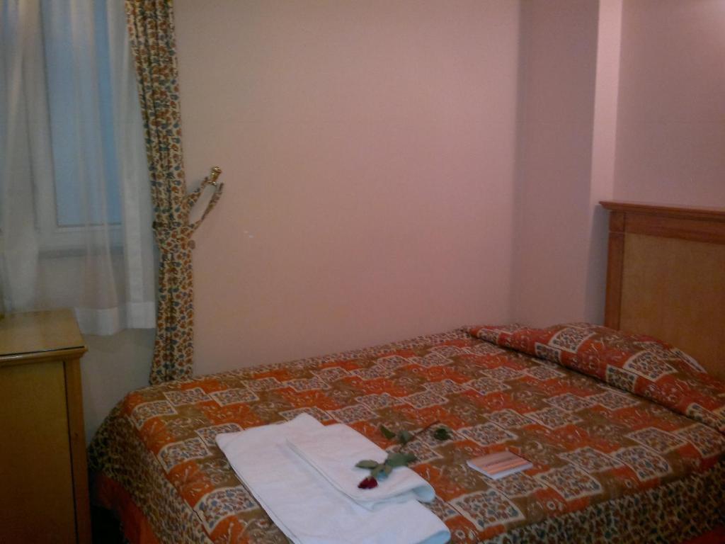 Yalta Hotel Isztambul Kültér fotó